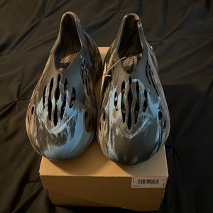 Adidas foam runner MX Cinder slide Carbon